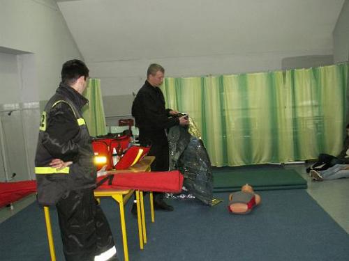 wizyta OSP W-G w gimnazjum