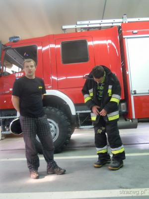 mercedes_015_1.jpg